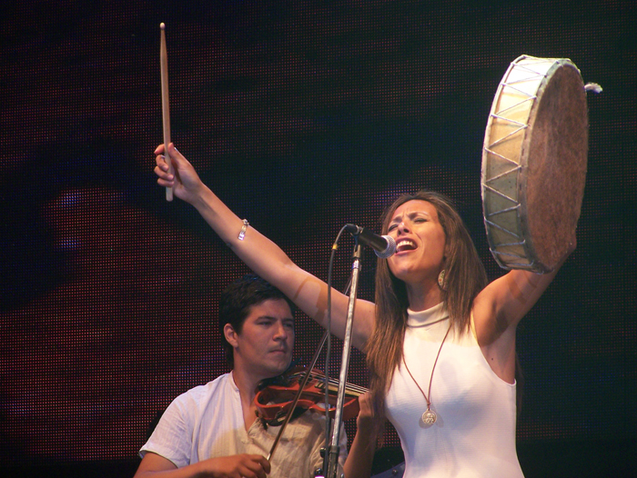 Grinfeld - Festival de Cosquín 2011 - Roxana Carabajal