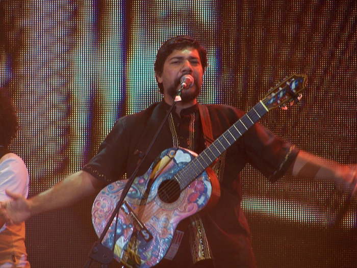 Grinfeld - Festival de Cosquín 2011 - Joselo Schuap